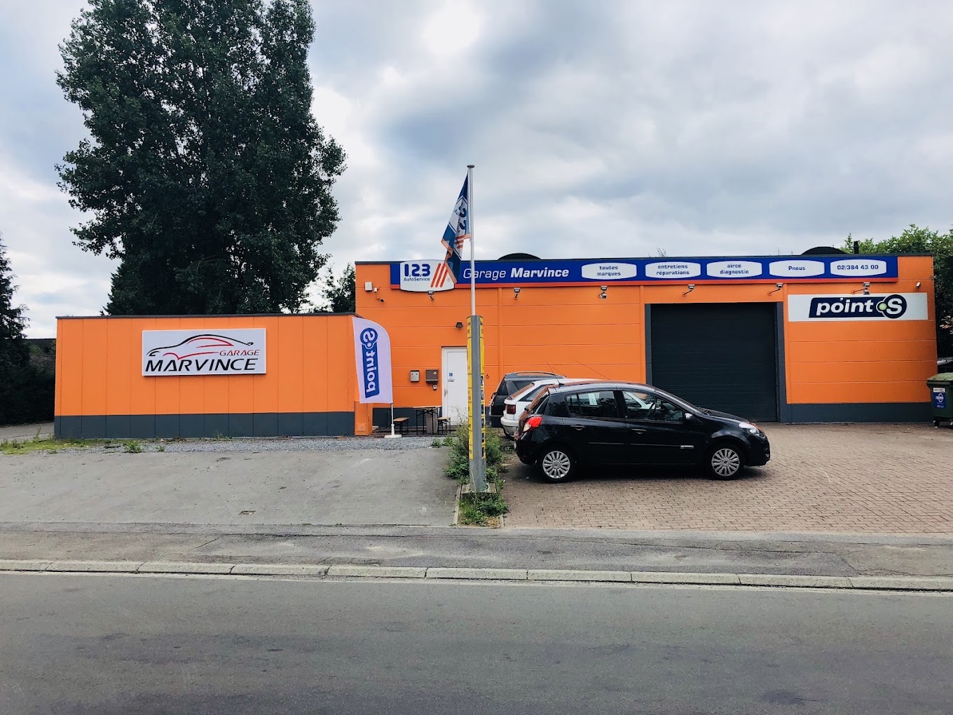 Façade du Garage Marvince, avenue de l’Artisanat à Braine-l’Alleud